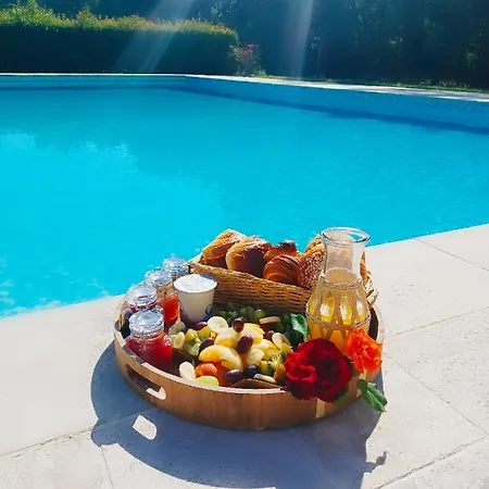 Le Moulin De L'asse D'hôtes Alojamento de Acomodação e Pequeno-almoço 4*