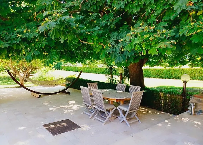 Le Moulin De L'asse D'hôtes 4*